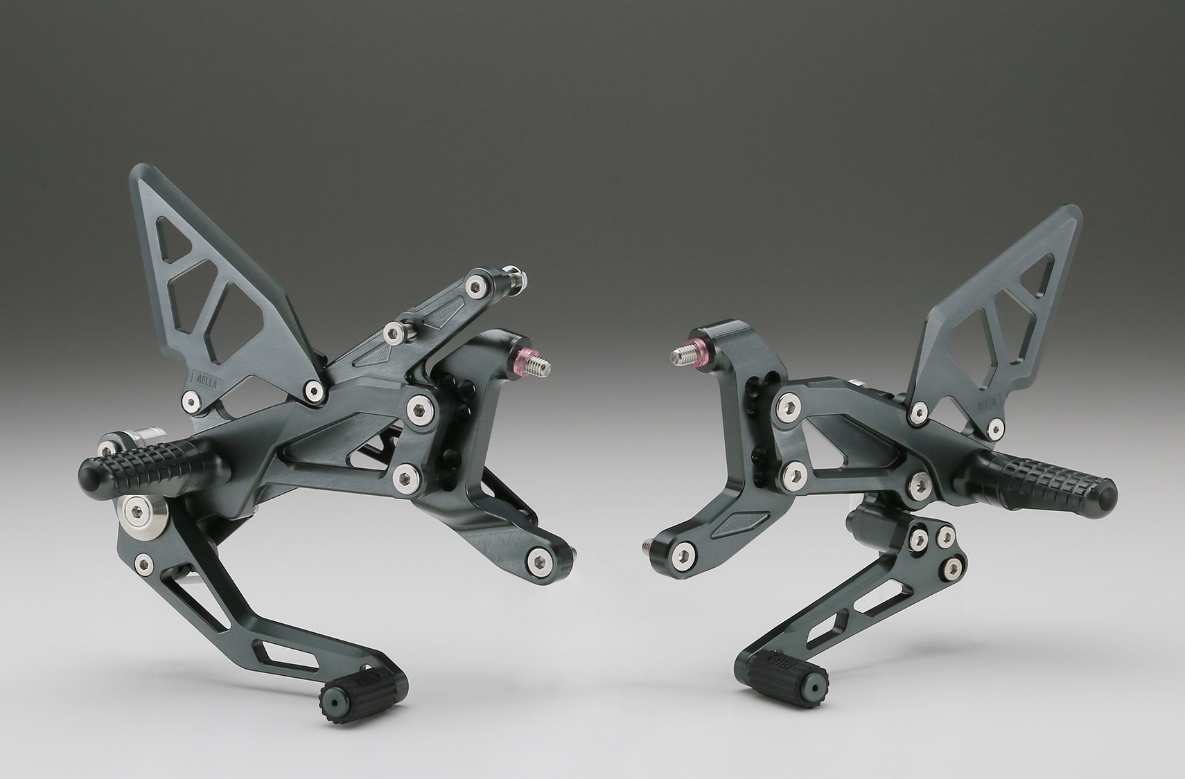 AELLA Riding Step Kit Rearsets for the Ducati Streetfighter V4 / V4S