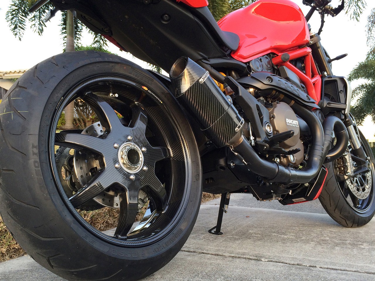 BST 7 TEK 17 x 6.0 Rear Wheel - Ducati 1098/1098R/S/1199/1299 /1299Rfe/ V4/ S-Fighter / 1198 (2007-12)/SuperSport 939