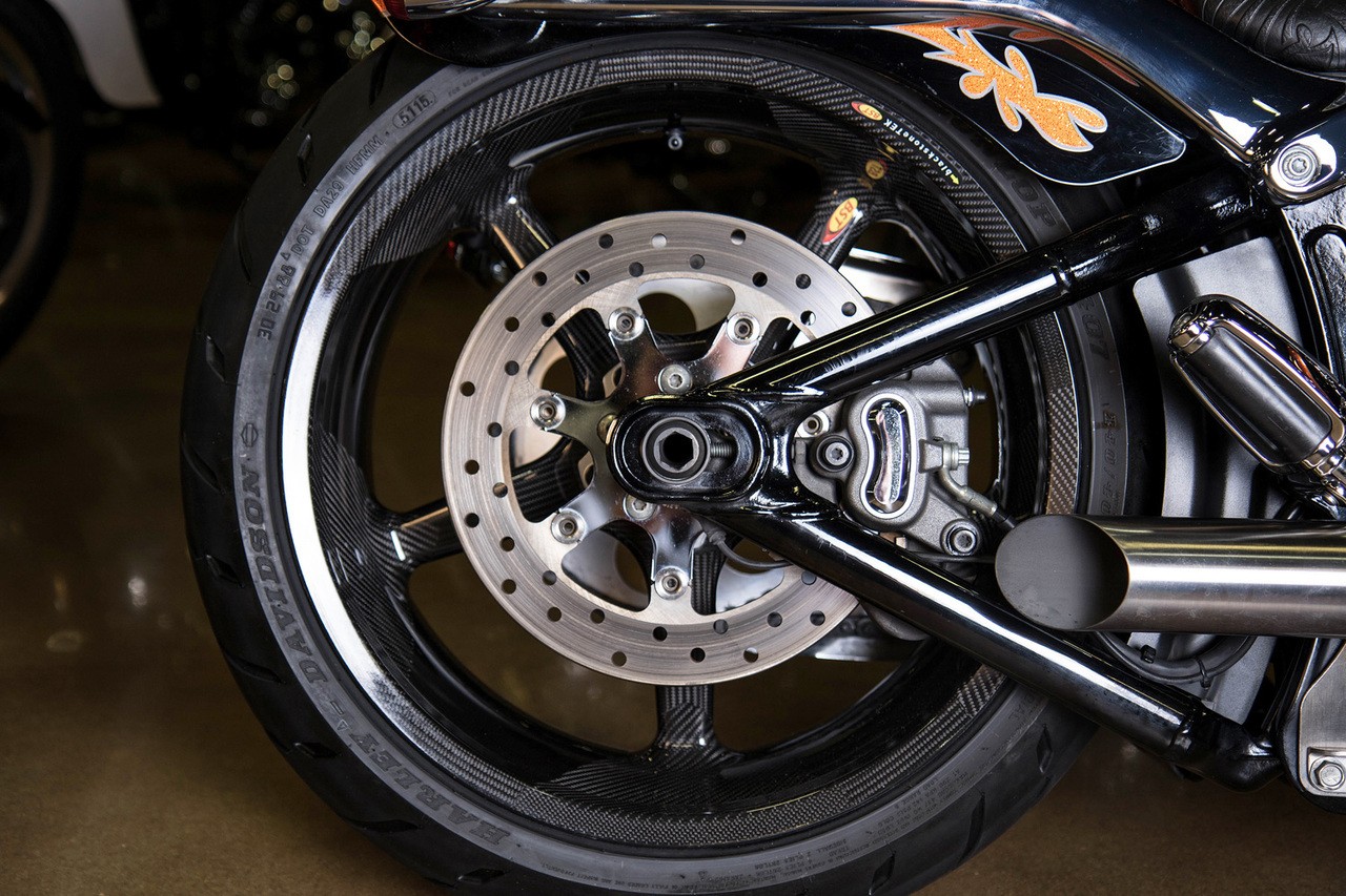 BST Twin TEK 21 x 3.5 Front Wheel - Harley-Davidson Breakout (13-17) and Breakout CVO (13-14)