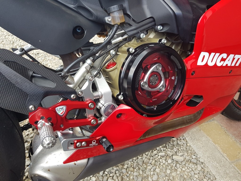 CNC Racing Clear Wet Clutch Cover With Carbon Inlay - Ducati Panigale 1299/1199/959/Superleggera