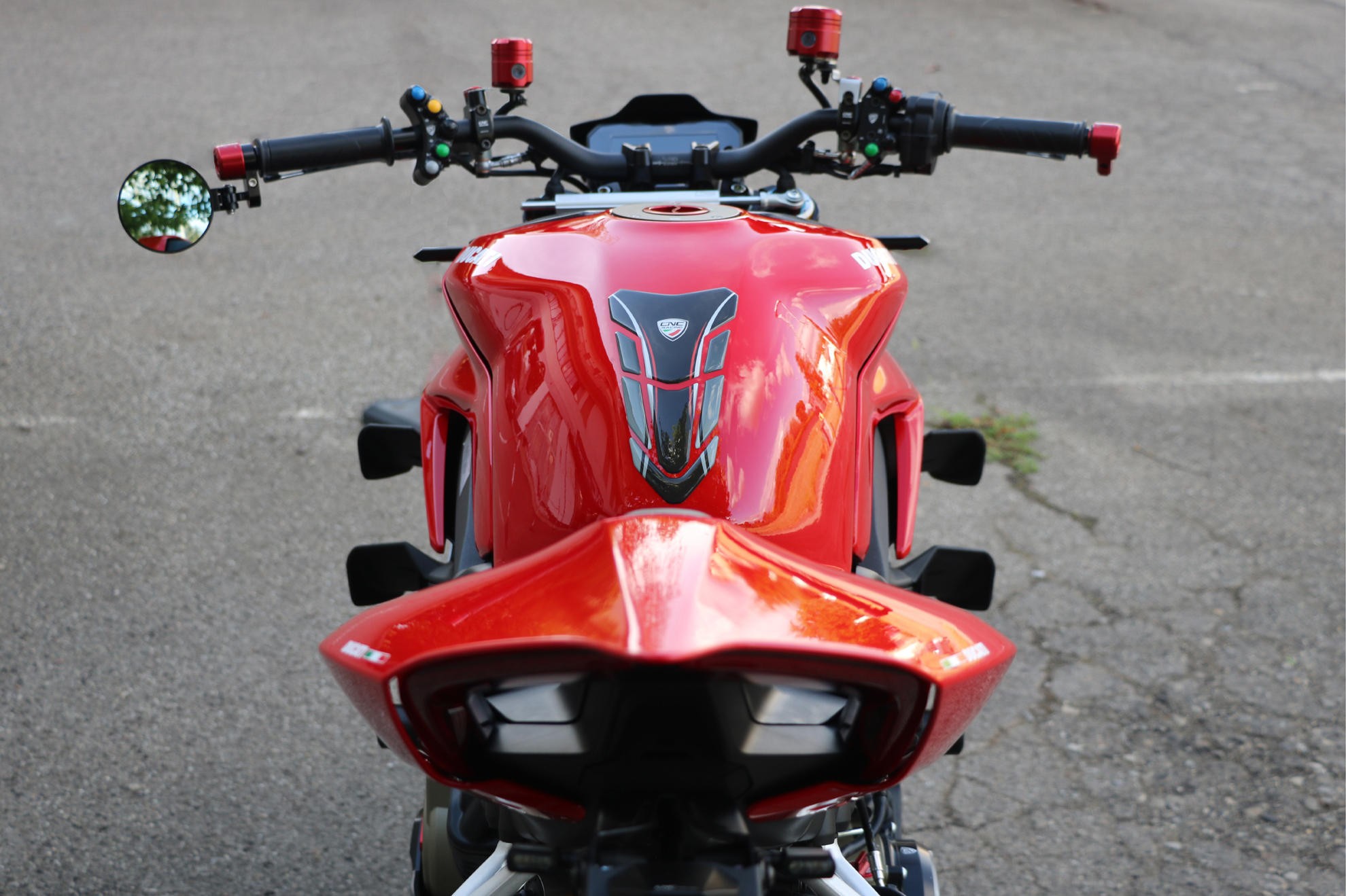 ducati panigale tank protector