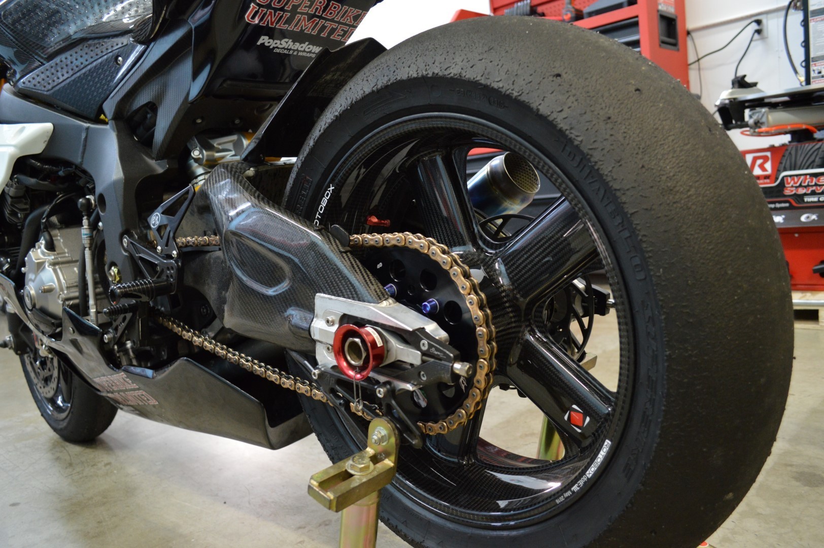 2015 19 Yamaha Yzf R1 Superbike Specification Swingarm